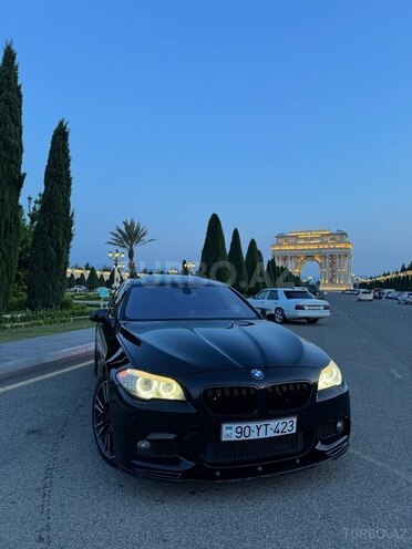 BMW 528 2013, 267,000 km - 2.0 l - Gəncə