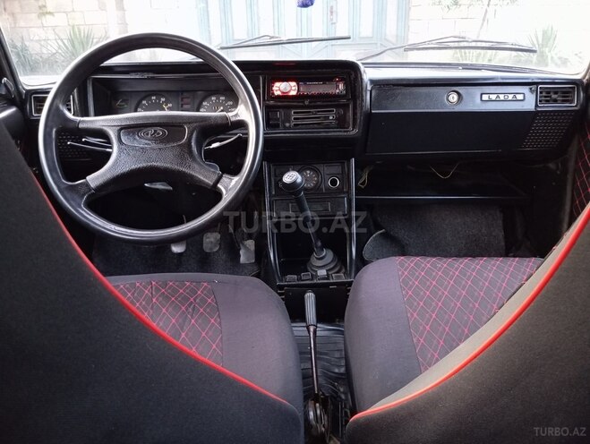 LADA (VAZ) 2107 1997, 99,999 km - 1.6 l - Salyan