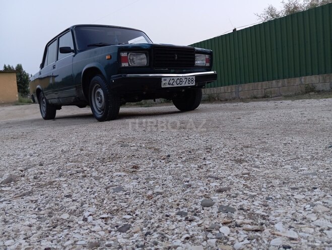 LADA (VAZ) 2107 1997, 99,999 km - 1.6 l - Salyan