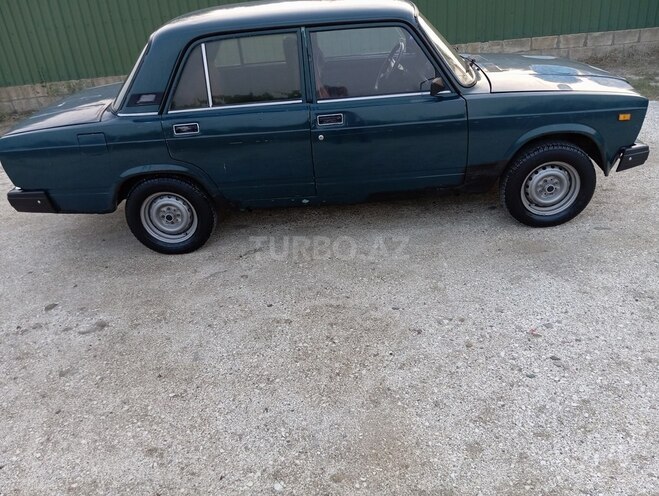 LADA (VAZ) 2107 1997, 99,999 km - 1.6 l - Salyan