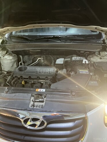 Hyundai Santa Fe 2012, 102,000 km - 2.4 l - Bakı