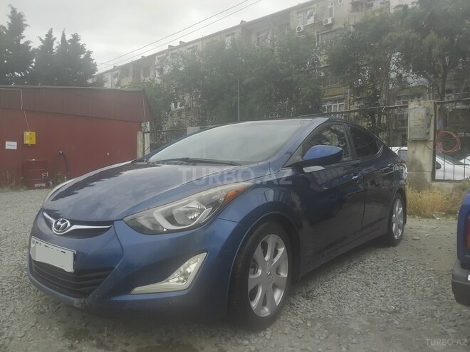 Hyundai Elantra 2015, 257,495 km - 1.8 л - Sumqayıt