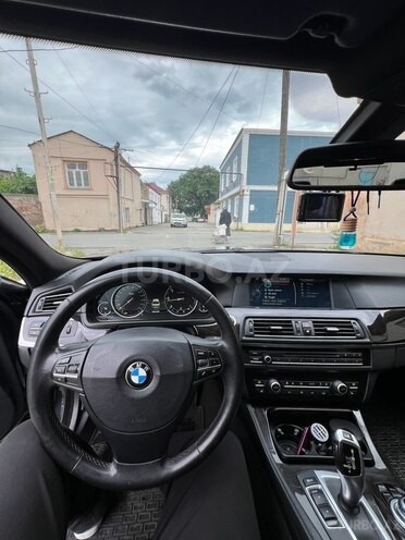 BMW 520 2013, 255,000 km - 2.0 l - Bakı