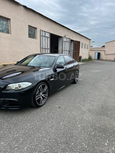 BMW 520 2013, 255,000 km - 2.0 l - Bakı