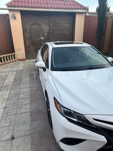 Toyota Camry 2018, 196,000 km - 2.5 l - Bakı
