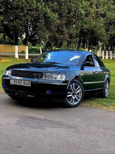 Volkswagen Passat 1999, 300,000 km - 1.8 л - Bakı