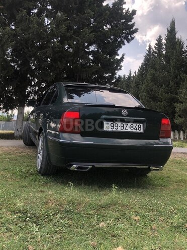 Volkswagen Passat 1999, 300,000 km - 1.8 л - Bakı