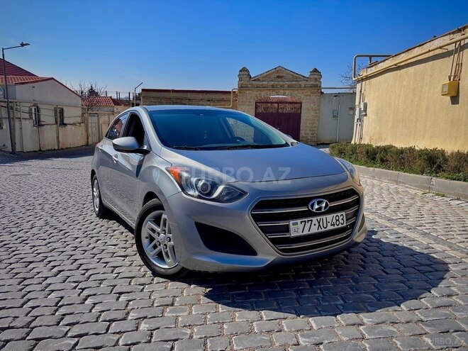 Hyundai Elantra 2015, 237,000 km - 2.0 л - Bakı