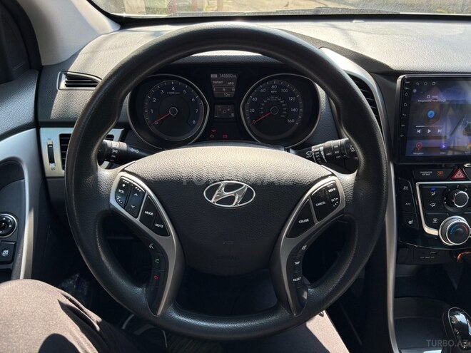 Hyundai Elantra 2015, 237,000 km - 2.0 л - Bakı