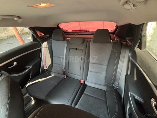 Hyundai Elantra 2015, 237,000 km - 2.0 л - Bakı