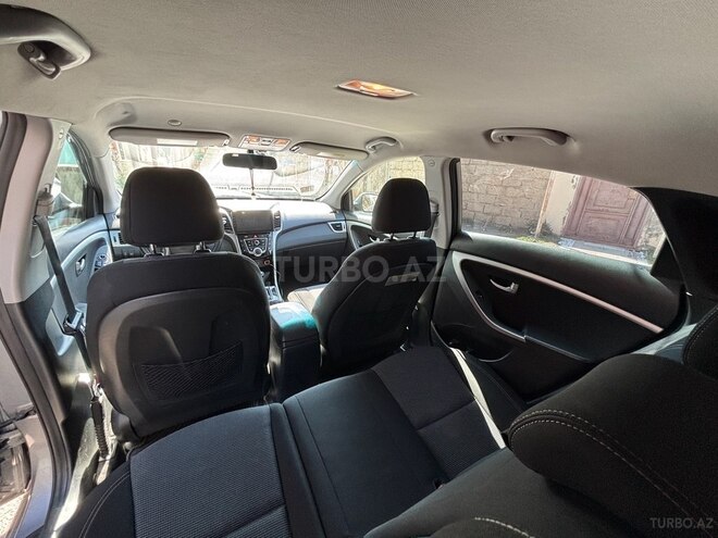 Hyundai Elantra 2015, 237,000 km - 2.0 л - Bakı