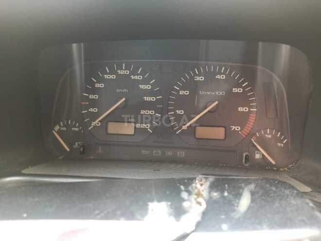 Volkswagen Golf 1995, 212,000 km - 1.8 l - Balakən