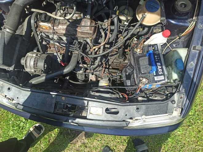 Volkswagen Golf 1995, 212,000 km - 1.8 l - Balakən