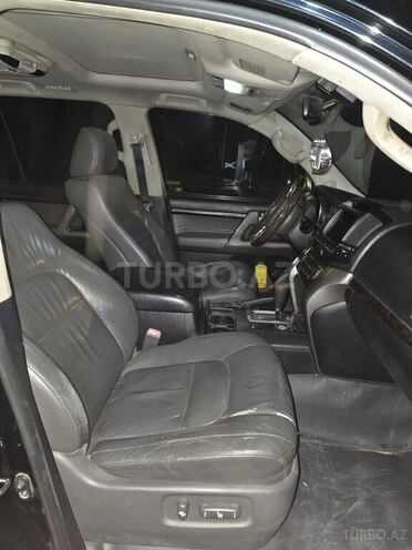 Toyota Land Cruiser 2010, 303,300 km - 4.5 л - Salyan