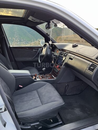 Mercedes E 320 2000, 357,899 km - 3.2 l - Bakı