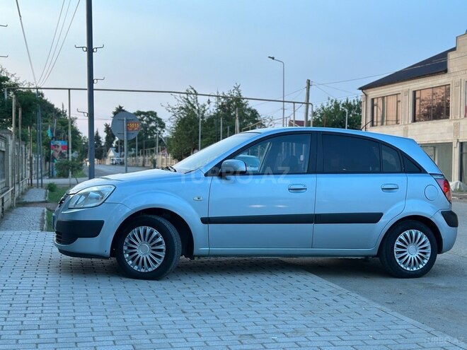 Kia Rio 2005, 289,000 km - 1.5 l - Cəlilabad