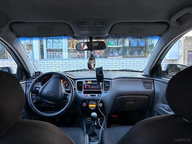 Kia Rio 2005, 289,000 km - 1.5 l - Cəlilabad