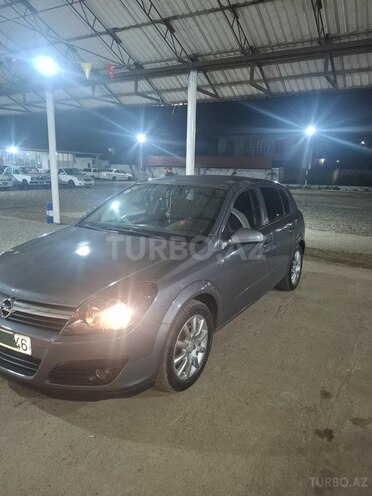 Opel Astra 2006, 200,000 km - 1.6 l - Bakı