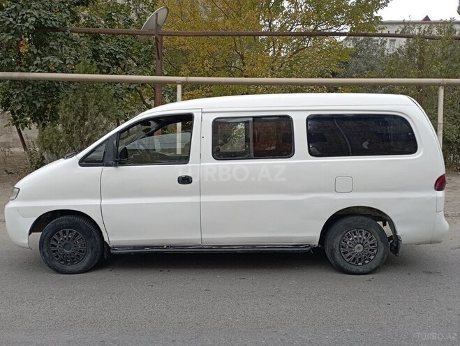 Hyundai H-1 2002, 352,233 km - 2.9 l - Sumqayıt