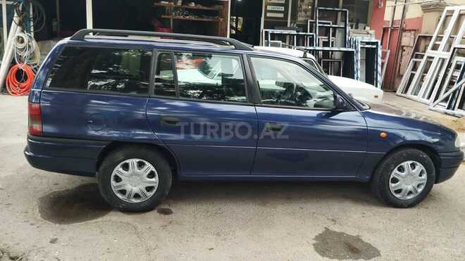 Opel Astra 1996, 516,805 km - 1.8 l - Bakı