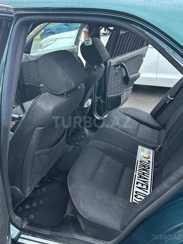 Mercedes C 180 1995, 420,000 km - 1.8 l - Sumqayıt