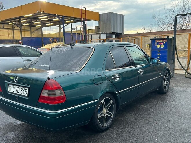 Mercedes C 180 1995, 420,000 km - 1.8 l - Sumqayıt