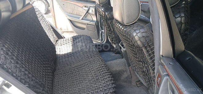 Mercedes E 220 d 2000, 340,000 km - 2.2 л - Balakən