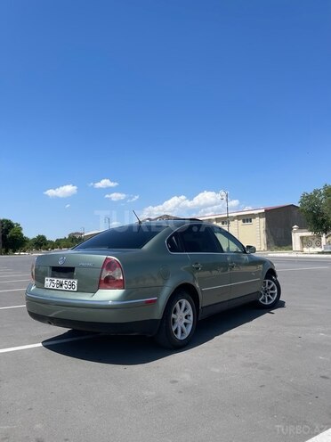 Volkswagen Passat 2002, 228,000 km - 1.8 l - Naxçıvan