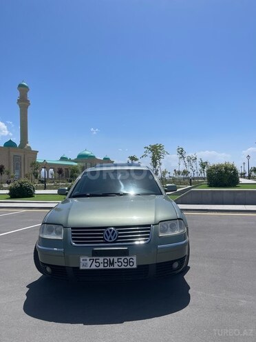 Volkswagen Passat 2002, 228,000 km - 1.8 l - Naxçıvan