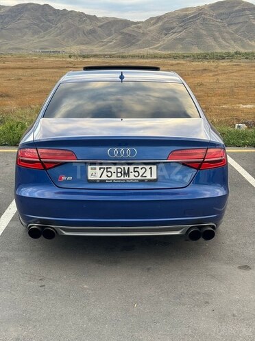Audi S8 2015, 154,000 km - 4.0 l - Naxçıvan