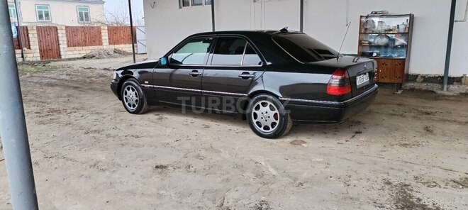 Mercedes C 180 1995, 228,100 km - 1.8 л - Bakı