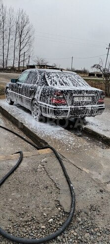 Mercedes C 180 1995, 228,100 km - 1.8 л - Bakı