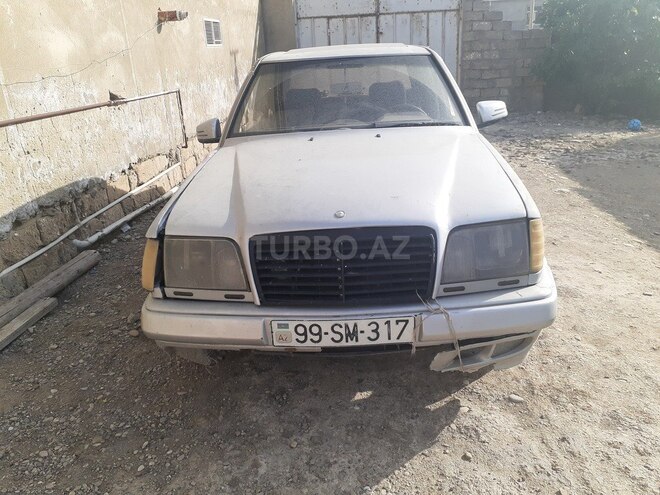 Mercedes E 200 d 1993, 295,764 km - 2.0 л - Bakı