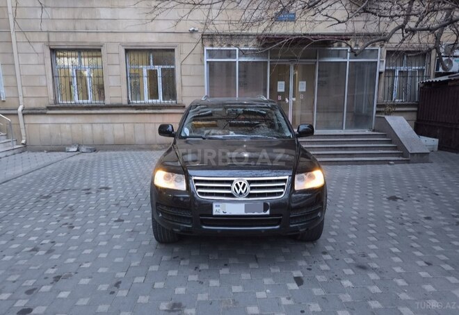 Volkswagen Touareg 2005, 130,000 km - 4.2 л - Bakı