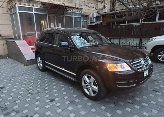 Volkswagen Touareg 2005, 130,000 km - 4.2 л - Bakı