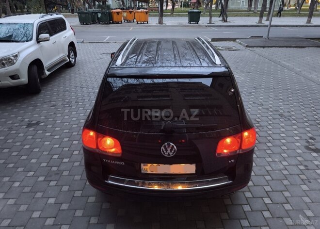 Volkswagen Touareg 2005, 130,000 km - 4.2 л - Bakı