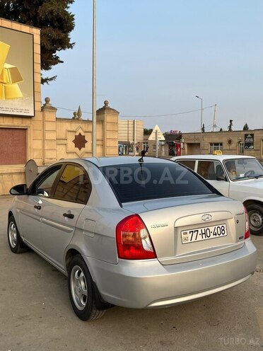 Hyundai Accent 2007, 330,000 km - 1.5 l - Salyan