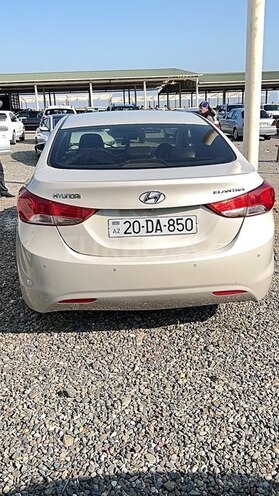 Hyundai Elantra 2011, 194,000 km - 1.8 л - Gəncə