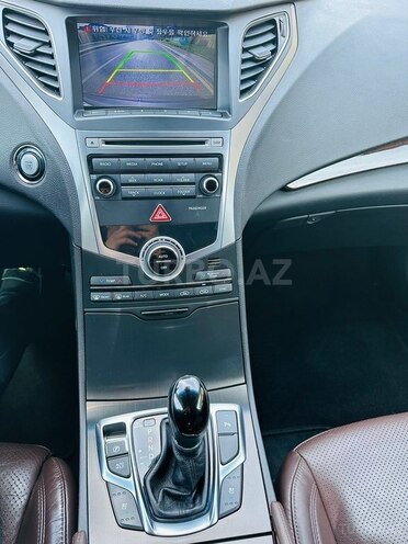 Hyundai Grandeur 2015, 202,205 km - 2.2 л - Bakı
