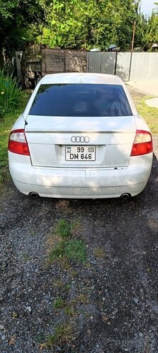 Audi A4 2003, 383,000 km - 1.8 л - Gəncə