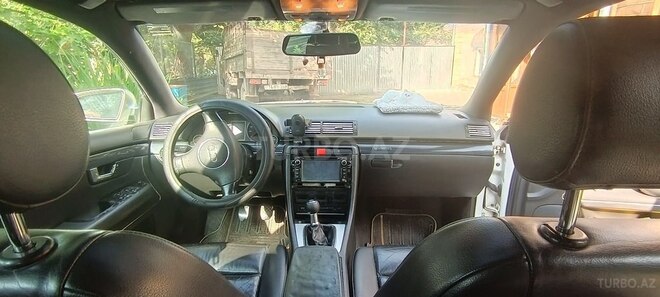 Audi A4 2003, 383,000 km - 1.8 л - Gəncə