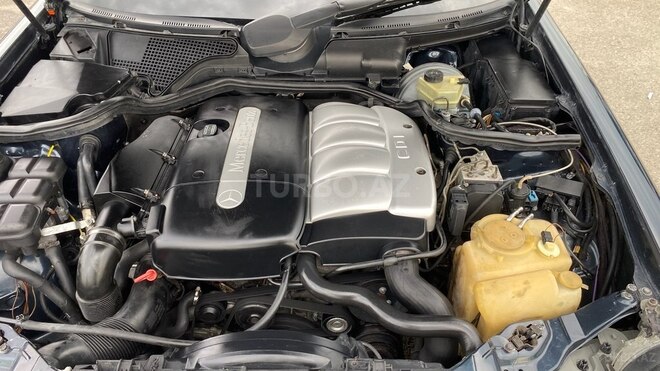Mercedes E 220 d 1999, 423,918 km - 2.2 l - Bakı