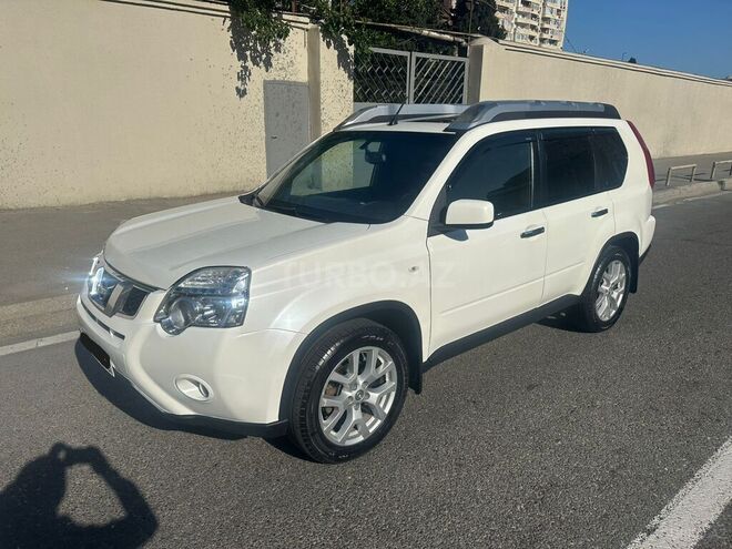 Nissan X-Trail 2014, 178,000 km - 2.5 l - Bakı