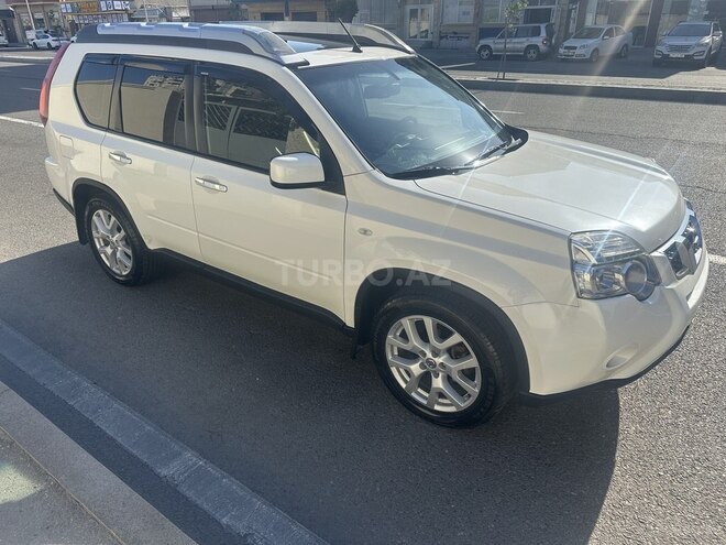 Nissan X-Trail 2014, 178,000 km - 2.5 l - Bakı