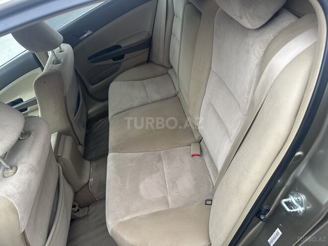 Honda Accord-8
