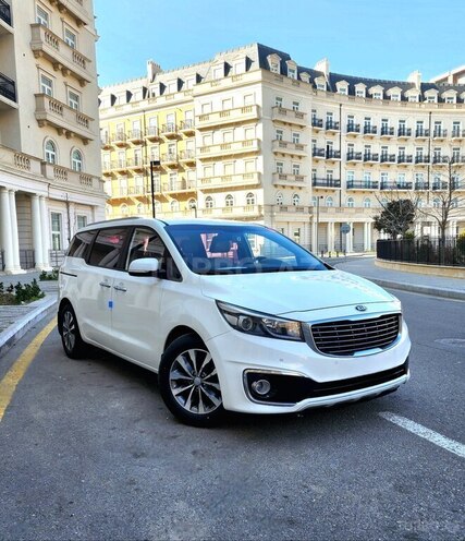 Kia Carnival 2016, 240,000 km - 2.2 л - Bakı