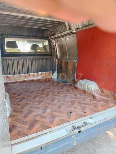 Ford Transit 1999, 282,658 km - 2.5 л - Yardımlı