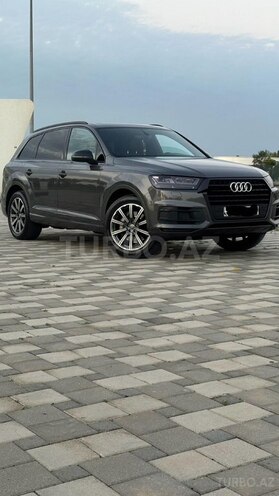 Audi Q7 2019, 104,500 km - 2.0 l - Bakı