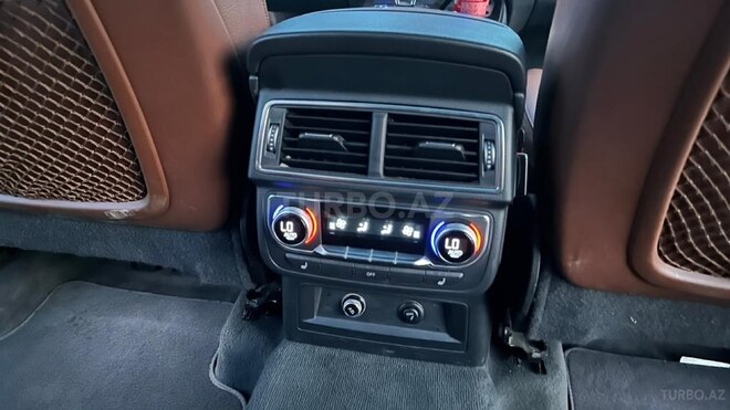 Audi Q7 2019, 104,500 km - 2.0 l - Bakı