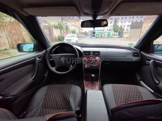 Mercedes C 220 d 2000, 272,000 km - 2.2 l - Bakı